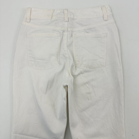L.L. Bean Classic Fit Women's size 4 White Denim Jeans - Picture 5 of 5